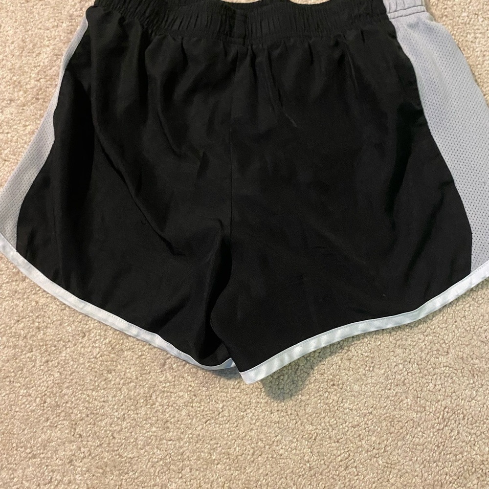 Athletic Shorts - Picture 4 of 4